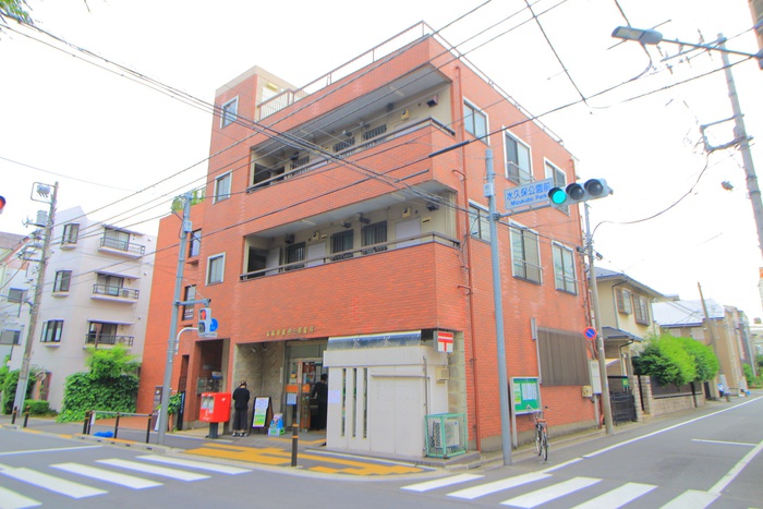 郵便局　板橋常盤台三郵便局（郵便局）まで294m