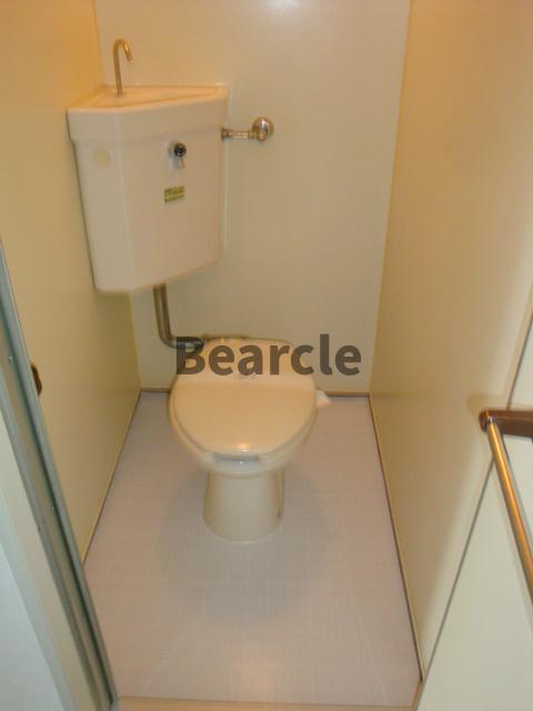 トイレ　清潔感のあるトイレです