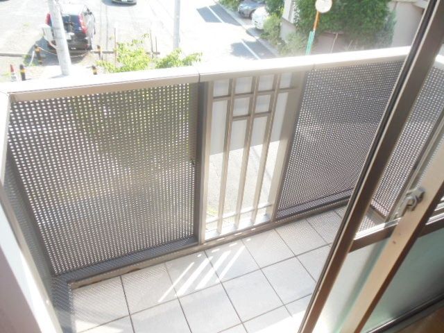 バルコニー　★布団も干せます★