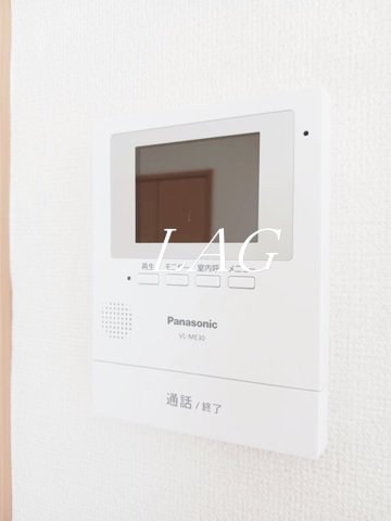セキュリティ　モニター付きインターホンです。
