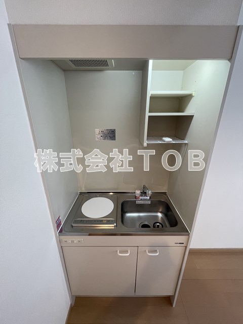 キッチン　※別号室同間取りの参考写真