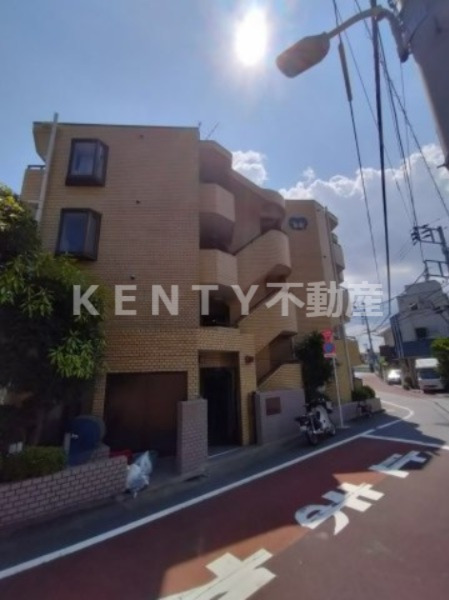 建物外観　外観は落ち着いています