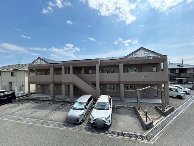 建物外観　外観写真（昼）