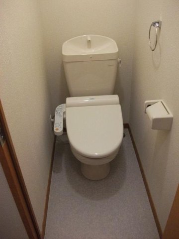 その他　温水洗浄便座。
