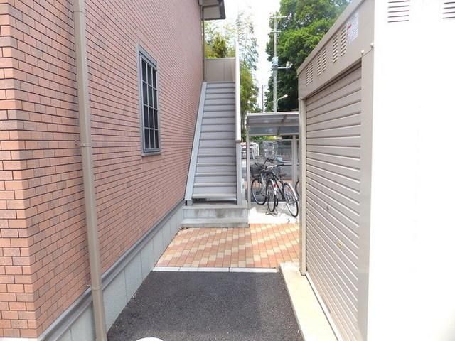 エントランス　★階段スペース★