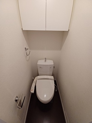 トイレ　※別部屋参考写真