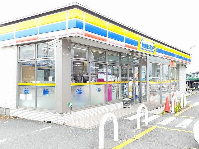 コンビニ　ミニストップ　木曽川門間店（コンビニ）まで450m