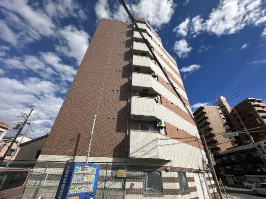 建物外観　アムズコート勝山　外観
