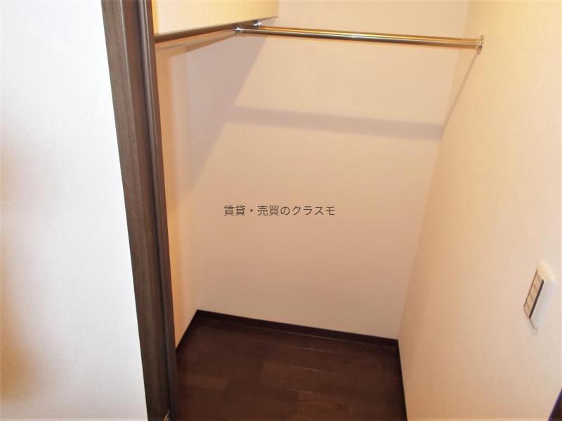収納　ウォークインクローゼット