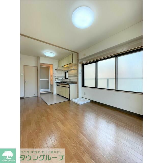居室・リビング　お問合せはタウンハウジングまで！※現地待合わせ相談可能