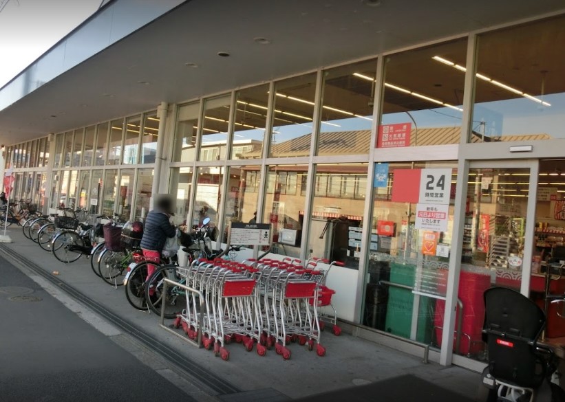スーパー　西友足立島根店（スーパー）まで383m
