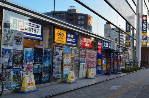 レンタルビデオ　ゲオ文教堂東陽町駅前店（レンタルビデオ）まで717m