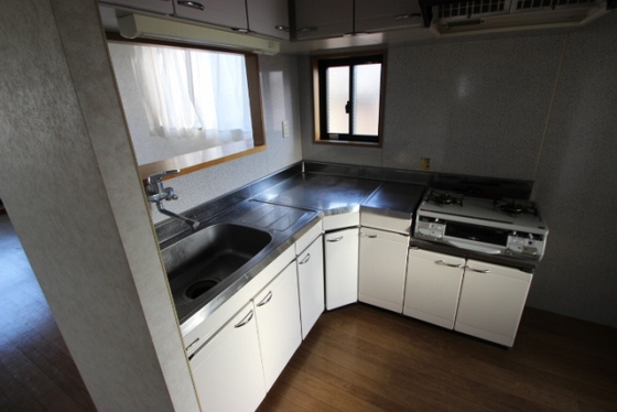 キッチン　※別のお部屋のお写真です