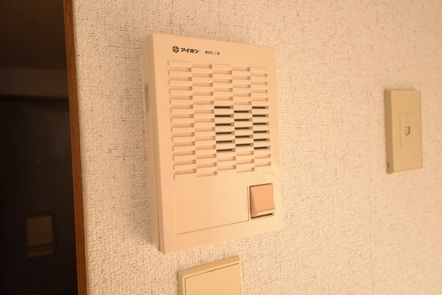 セキュリティ　★インターホンです★