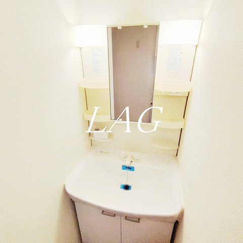 洗面設備　洗面台です。