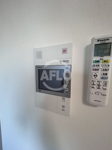 セキュリティ　CASA REGULUS新大阪北　モニター付きインターホン