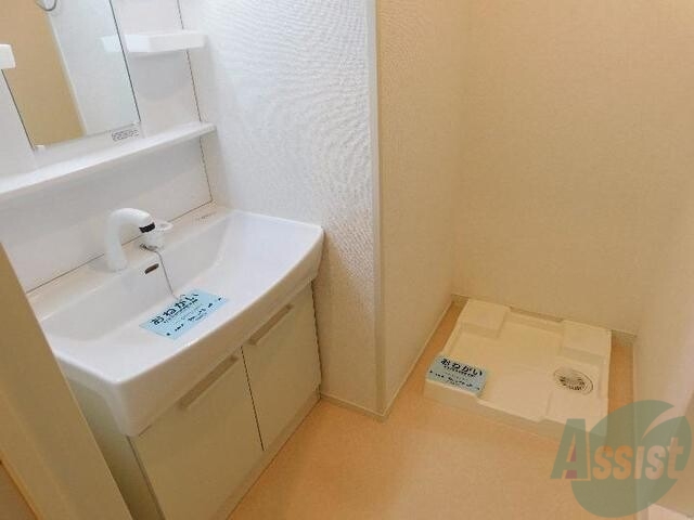 洗面設備　洗面脱衣所には洗面台が独立していますよ！