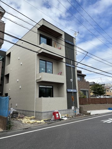 建物外観　建築中