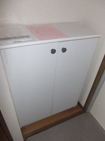 玄関　シューズボックス