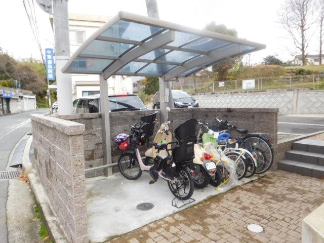 その他共有部分　駐輪場バッチリ完備です
