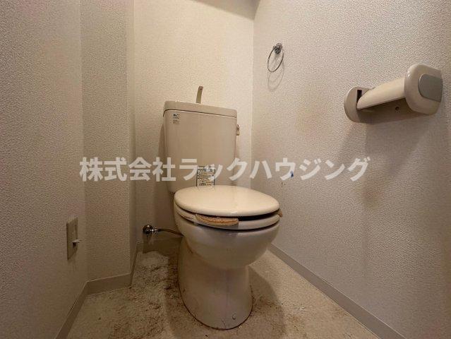トイレ　【お部屋さがしはラックハウジングにお問合せ下さいませ♪】