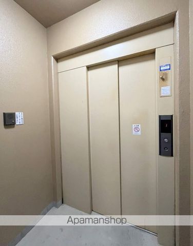 ロビー　ロビー