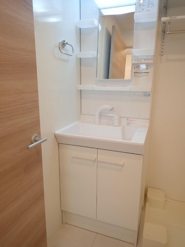 洗面設備　嬉しい独立洗面台