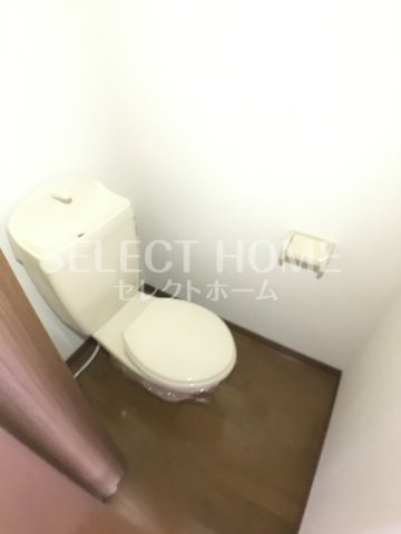 トイレ　清潔感のあるトイレです