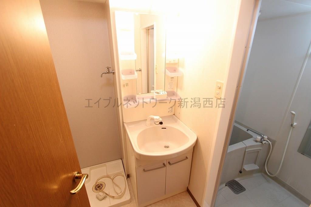 洗面設備　参考写真