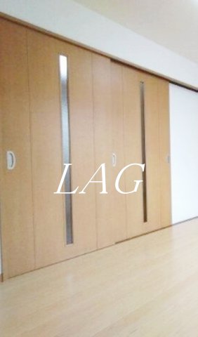 居室・リビング　洋室のお部屋です。