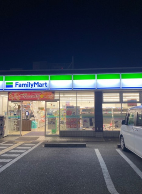 コンビニ　ファミリーマート洲本上物部店（コンビニ）まで1156m