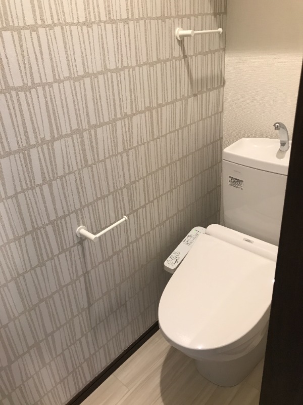 トイレ　同施工会社施工物件の参考写真になります※現況優先
