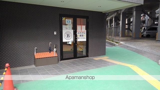 幼稚園・保育園　ぶれすと綱島保育園（幼稚園・保育園）まで300m