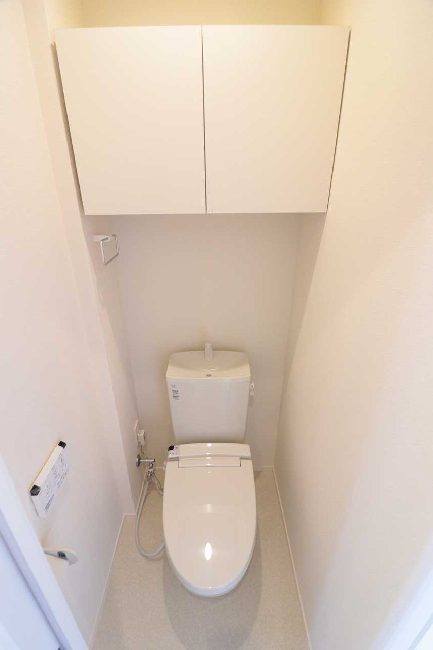 トイレ　※同物件、別部屋の写真です。