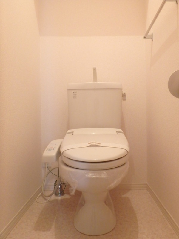 トイレ　図面と現状に相違がある場合には現状を優先