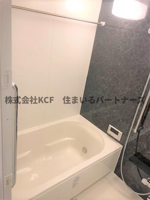 バス・シャワールーム　お風呂で日々の疲れを落としましょう