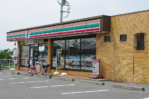 コンビニ　セブンイレブン　宇都宮下川俣店（コンビニ）まで336m