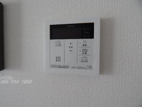 その他　給湯器リモコン