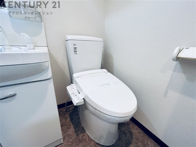 トイレ　コンパクトで使いやすいトイレです♪