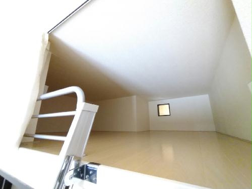 その他　ダブルロフト　玄関側