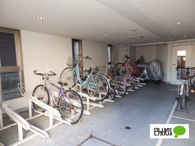 その他共有部分　駐輪場