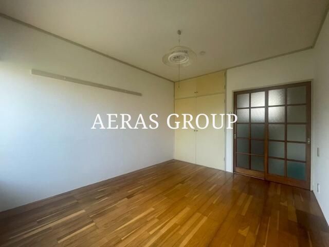居室・リビング　別部屋参考写真です。