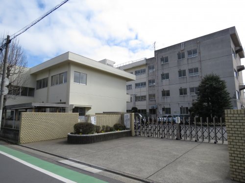 小学校　川越市立仙波小学校（小学校）まで160m