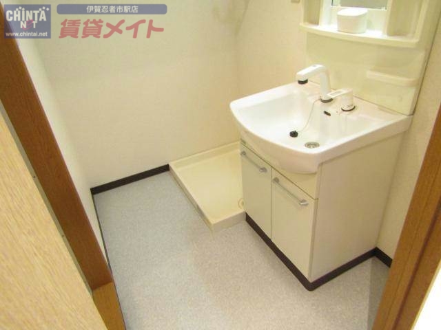 洗面設備　同物件別室画像