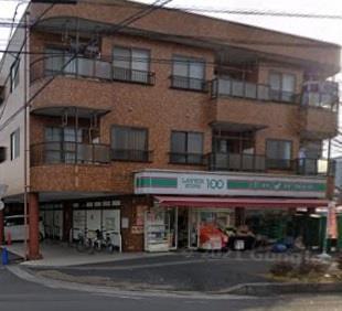 コンビニ　ローソンストア100吉川いちょう通店（コンビニ）まで162m