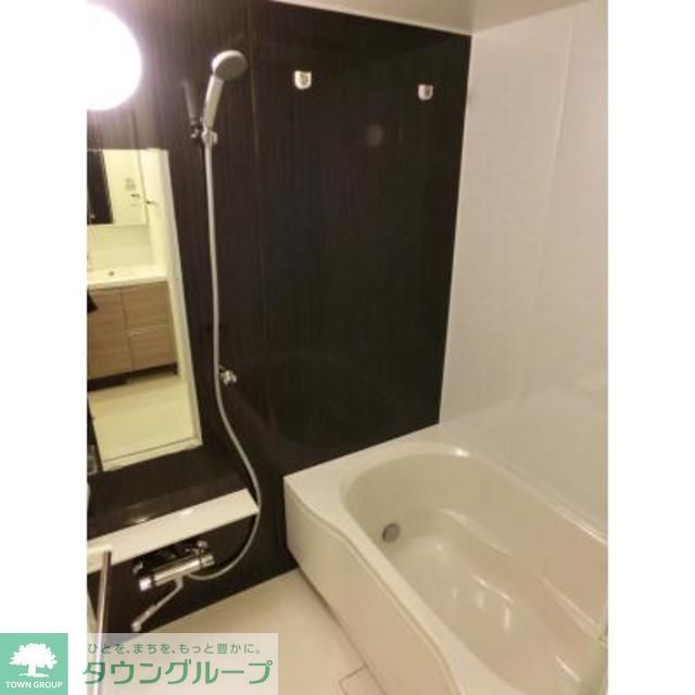バス・シャワールーム　※写真は同タイプ住戸です。