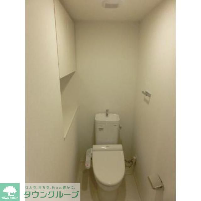 トイレ　※写真は同タイプ住戸です。