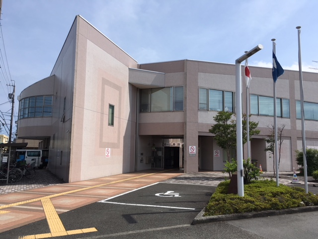 図書館　静岡市立長田図書館（図書館）まで428m
