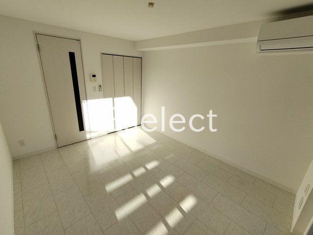 居室・リビング　家具家電置いてもゆったり過ごせます