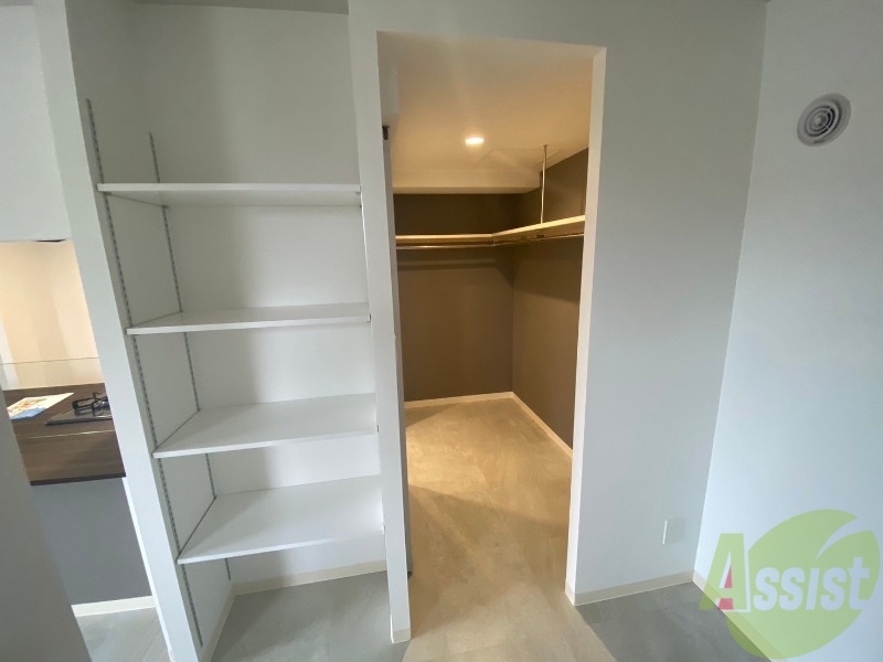 収納　収納もバッチリあるのでお部屋が片付きますよ！